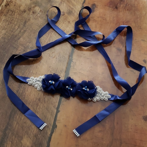 NAVY SATIN BELTS ❤❤❤ - Picture 1 of 4